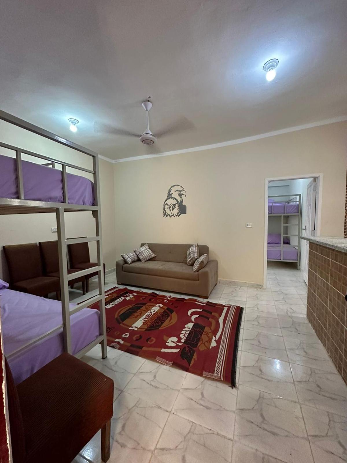 Skylen Hostel Hurghada Rom bilde